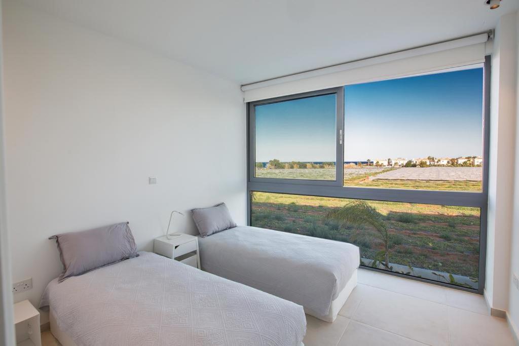 פאראלימני The White H Villa, Protaras, Fresh And Peaceful מראה חיצוני תמונה