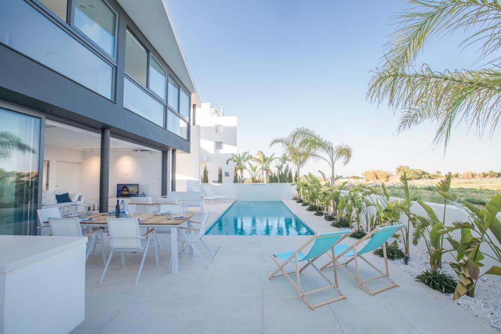 פאראלימני The White H Villa, Protaras, Fresh And Peaceful מראה חיצוני תמונה