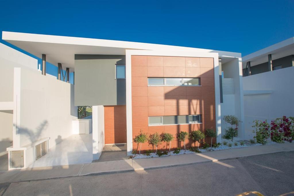פאראלימני The White H Villa, Protaras, Fresh And Peaceful מראה חיצוני תמונה